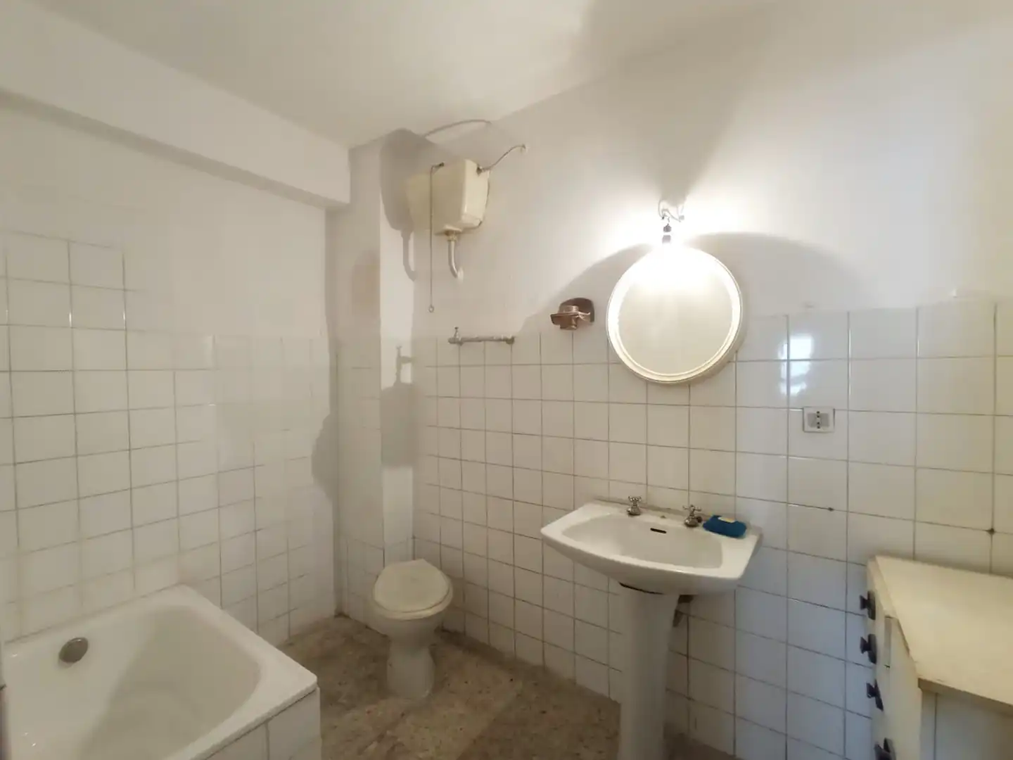 Baño de Piso en venta en Burgos con Amueblado y Balcón