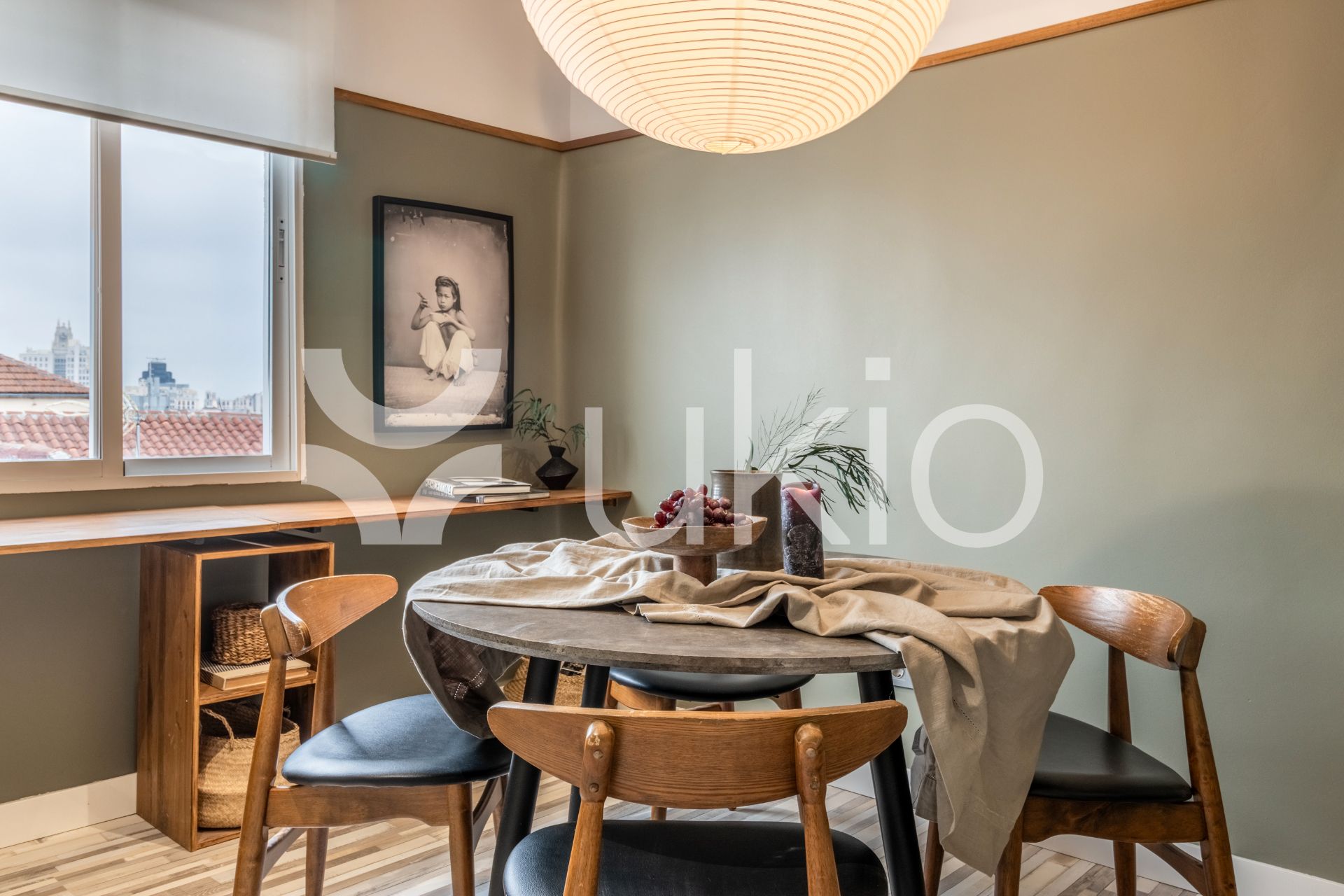 Menjador de Apartament de lloguer en  Madrid Capital amb Aire condicionat, Calefacció i Terrassa