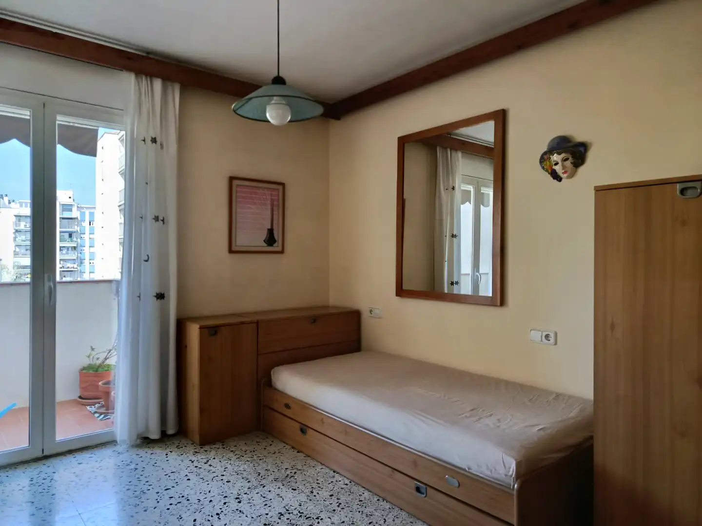 Habitación de Piso en venta en Girona con Aire acondicionado, Calefacción y Jardín privado