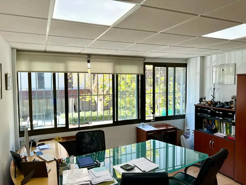 Bureau avec ascenseur à louer à Benito mas y Prat 3, imagen 2