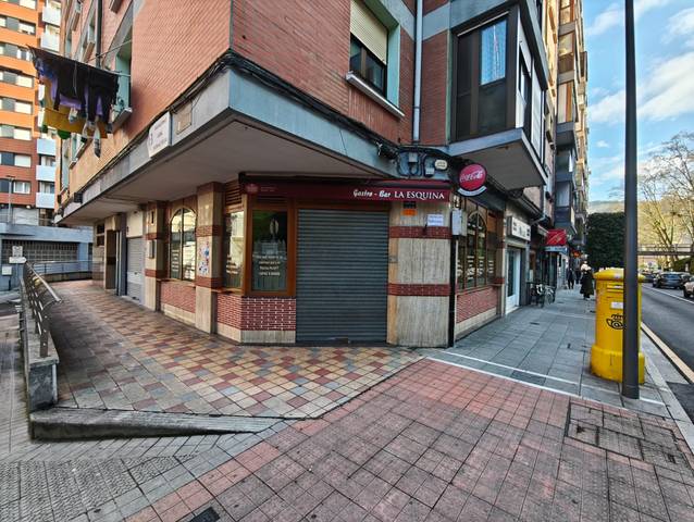 Local comercial en Venta en Urbi Kalea en Urbi