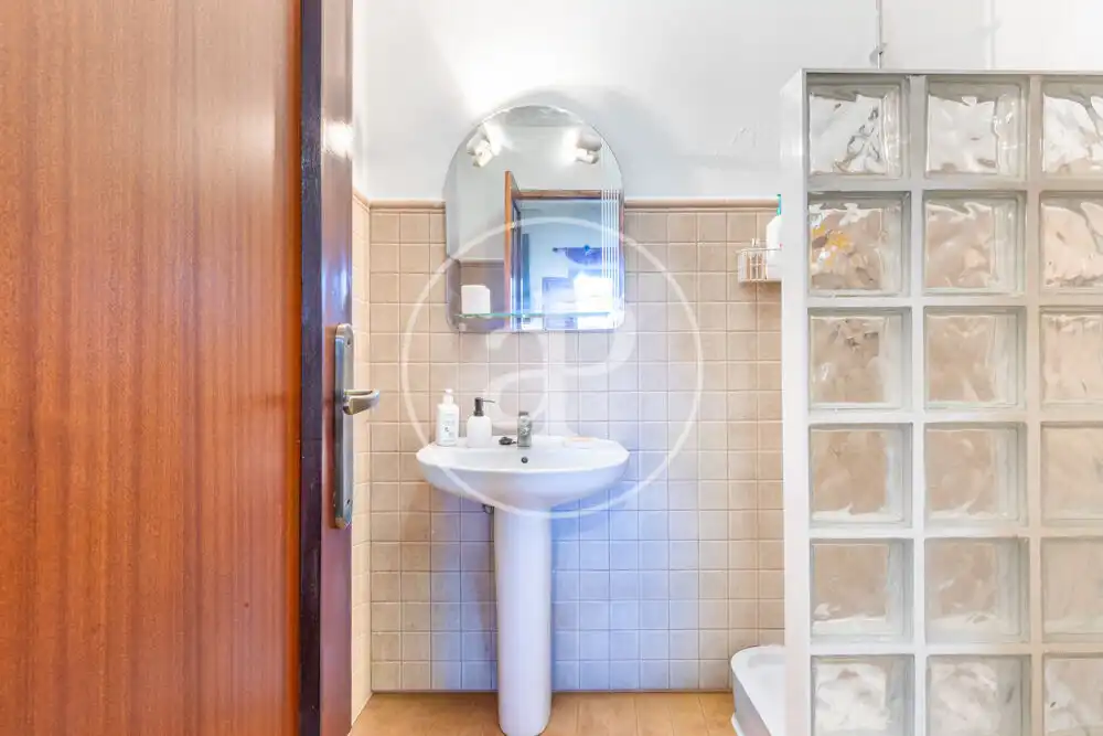 House with balcony for sale in Llombai, imagen 38