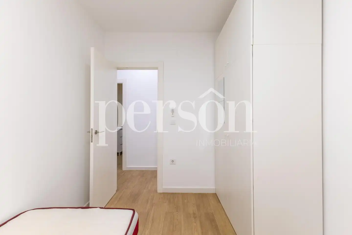 Bedroom of Flat for rent in Valencia  with Terrace and Furnished