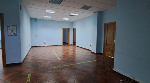 Photo 3 of Premises to rent in Agustín Rodriguez Sahagún, 32, Universidad, Ávila