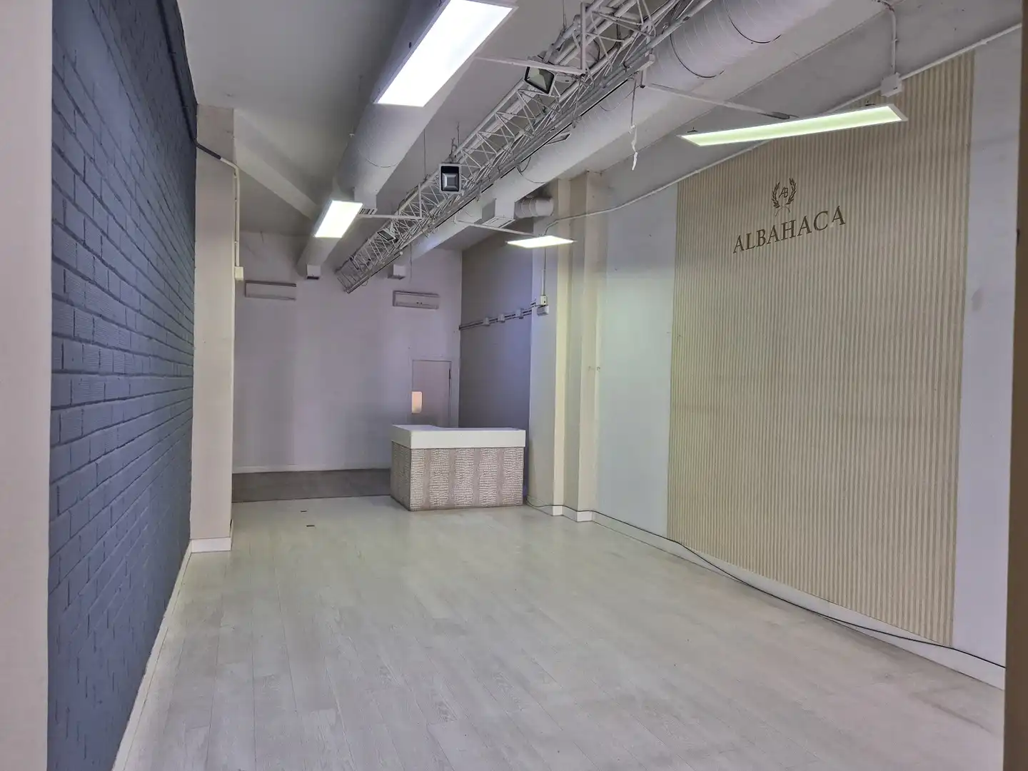 Geschaftsraum zur Miete in Calle Doctor Muñoz Urra, Centro - Corte Inglés