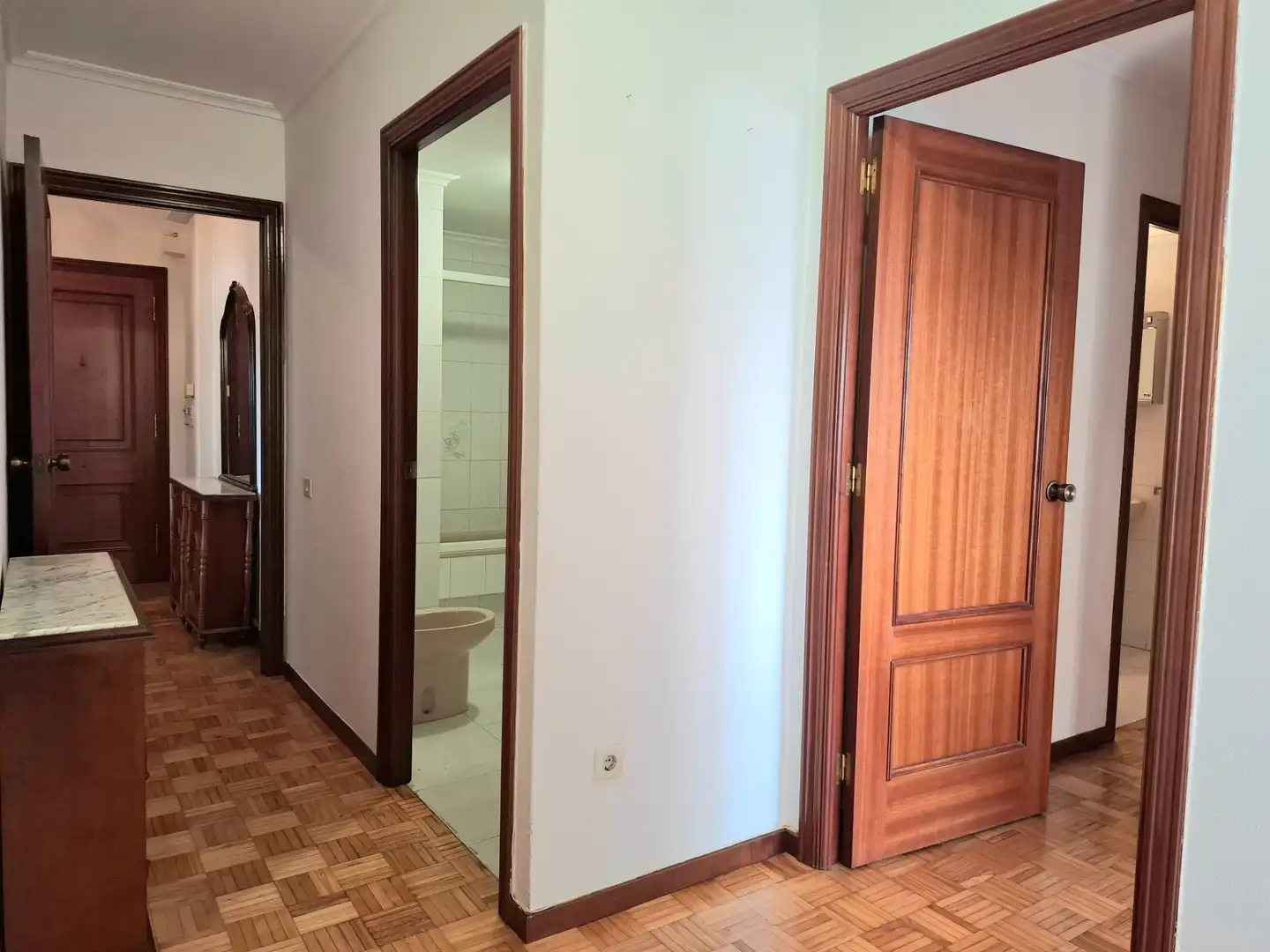 Piso en venta en Vigo  con Calefacción y Trastero
