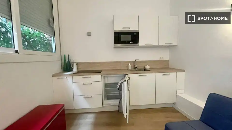 Habitació a Sant Gervasi- Galvany