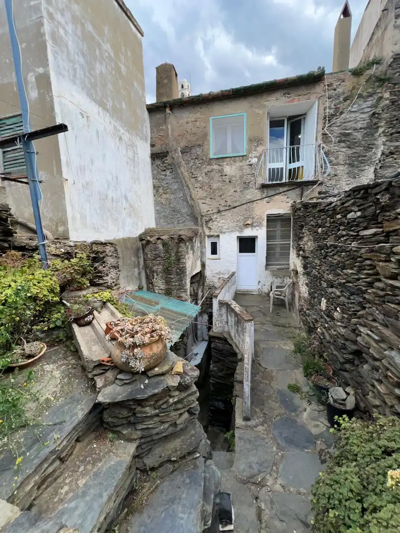 Exterior view of Houses for sale in Cadaqués  with Balcony