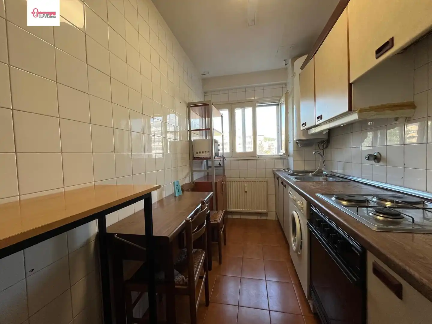 Kitchen of Flat for sale in Burgos  with Heating, Parquet flooring and Terrace