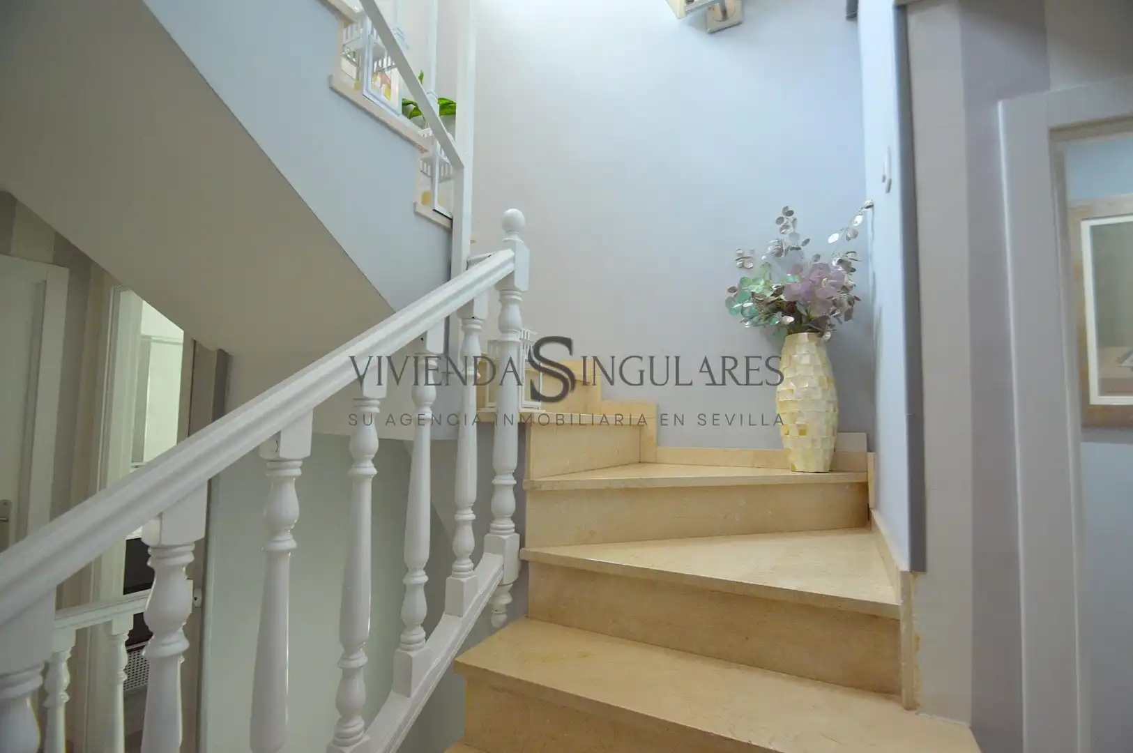 Casa adosada en venta en Sevilla con Aire acondicionado, Terraza y Trastero