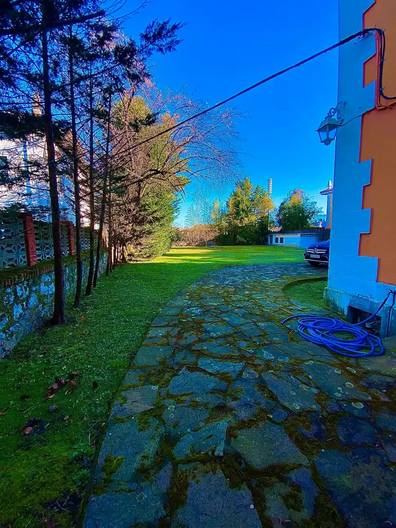 Garden of Houses for sale in Torrelavega   with Private garden, Parquet flooring and Terrace