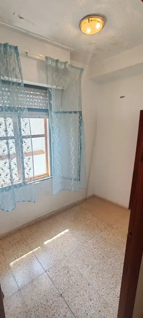 Habitación de Casa o chalet en venta en Tavernes de la Valldigna con Terraza