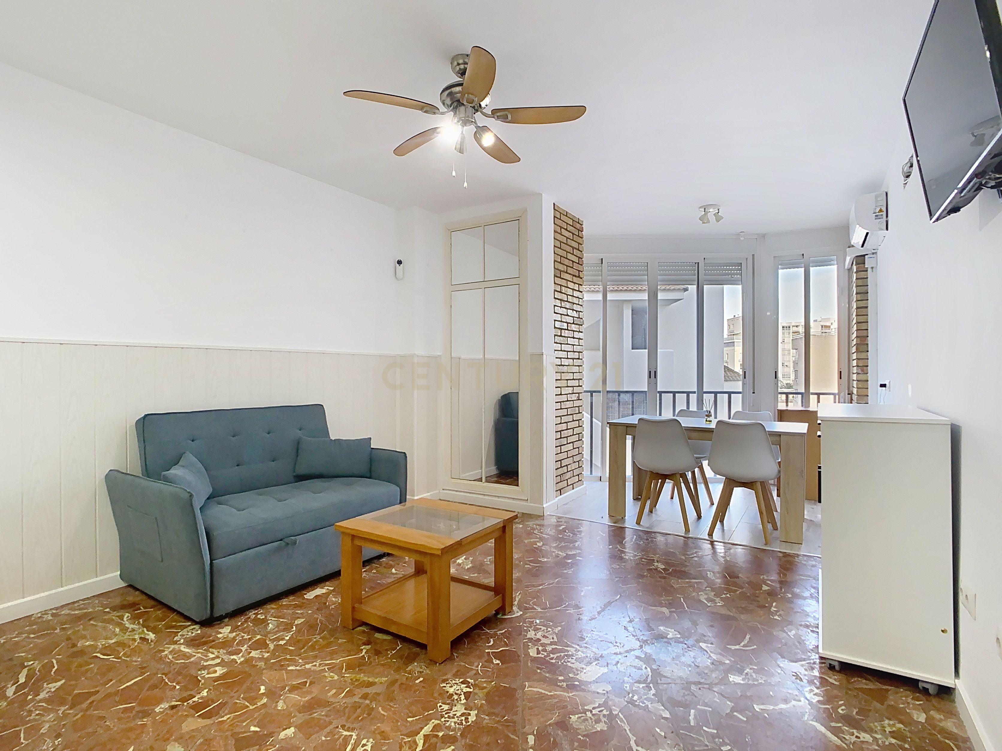 Living room of Study for sale in Benalmádena  with Air Conditioner, Private garden and Swimming Pool