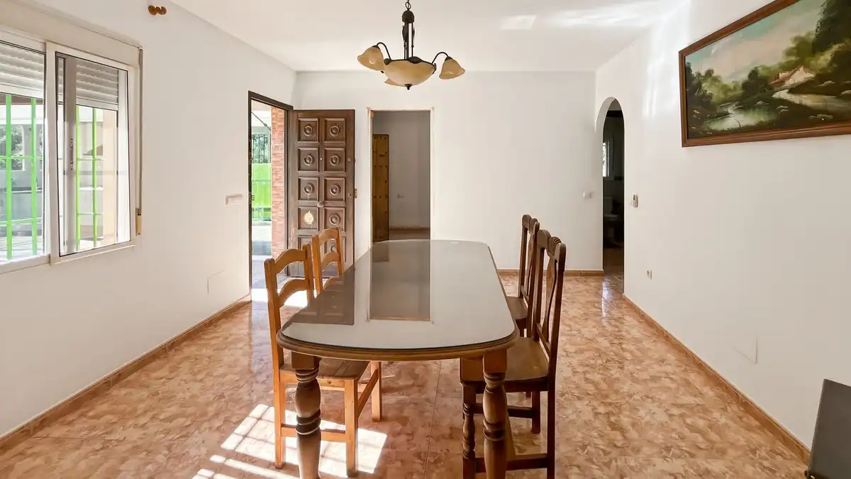 Menjador de Finca rústica en venda en Málaga amb Aire condicionat, Traster i Piscina