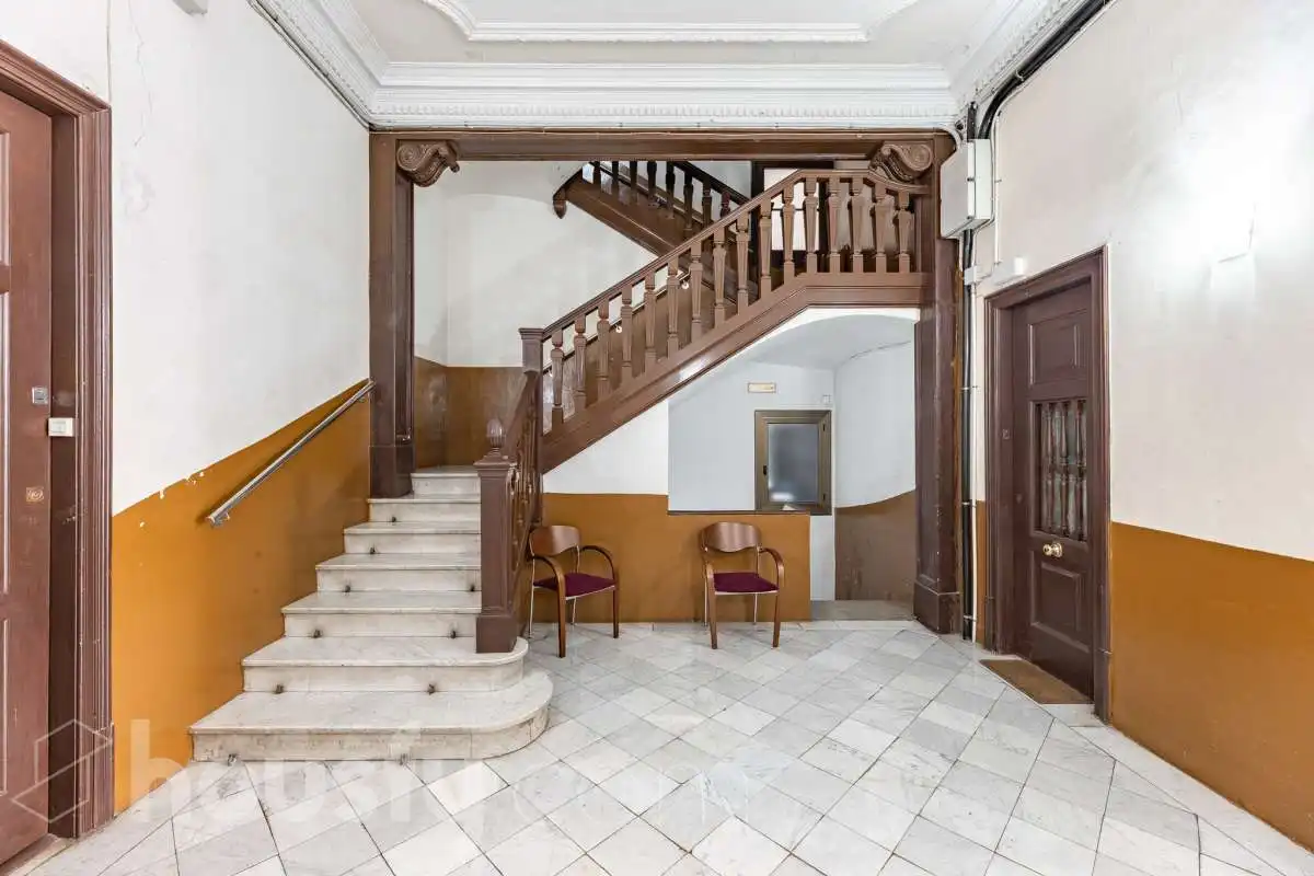 Piso en venta en Barcelona con Amueblado