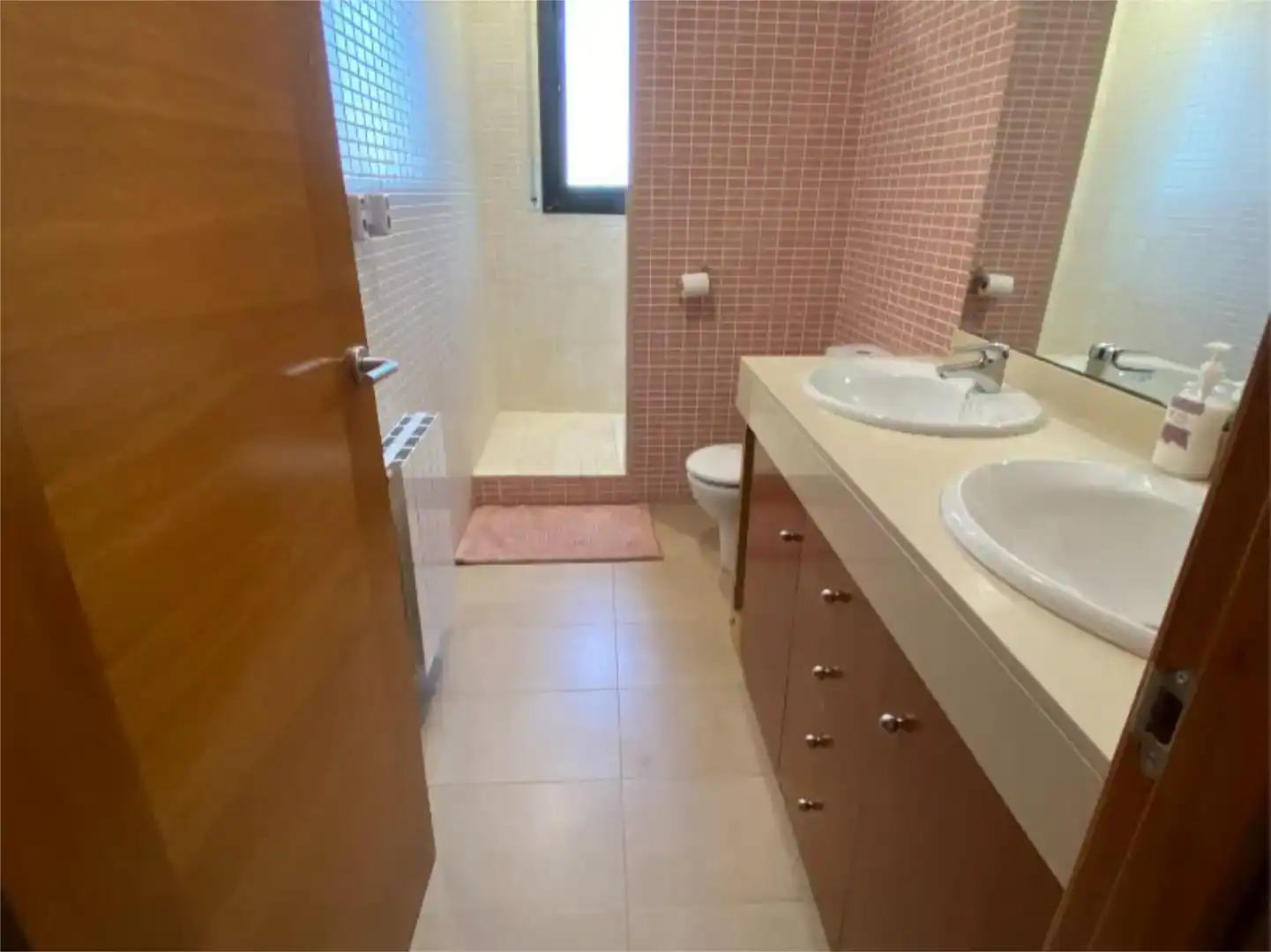 Bany de Casa o xalet en venda en Reus amb Aire condicionat, Jardí privat i Piscina