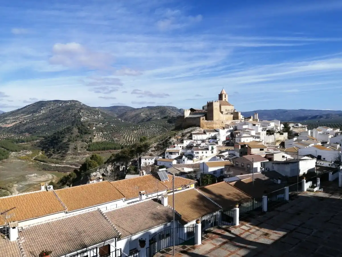 Country homes for sale in Iznájar