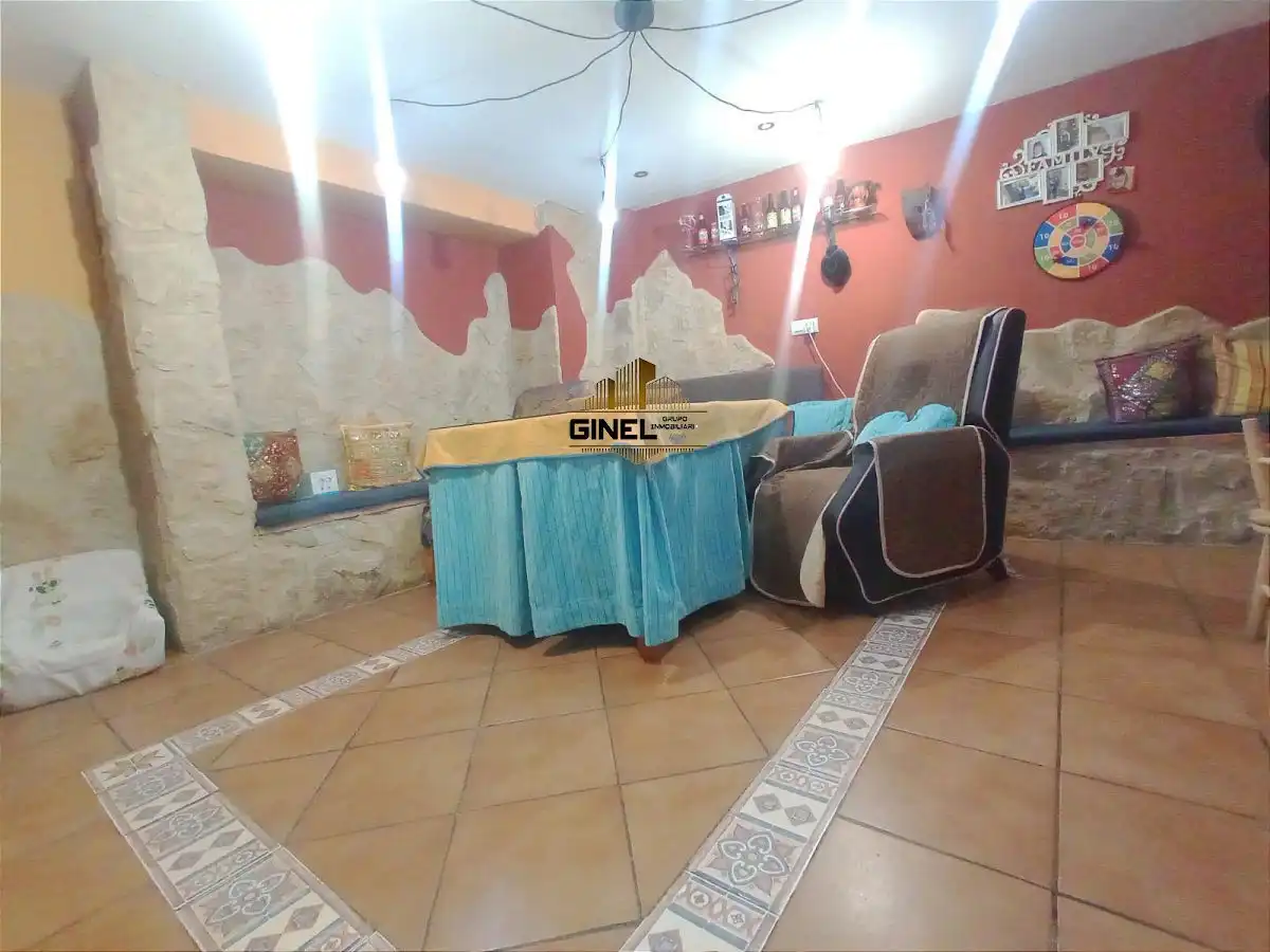 Casa o chalet de alquiler con opción a compra en Jaén con Aire acondicionado, Calefacción y Terraza
