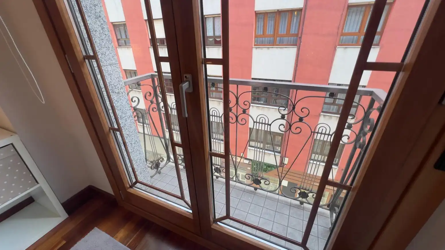 Balcony of Flat for rent in Gijón   with Heating, Parquet flooring and Furnished