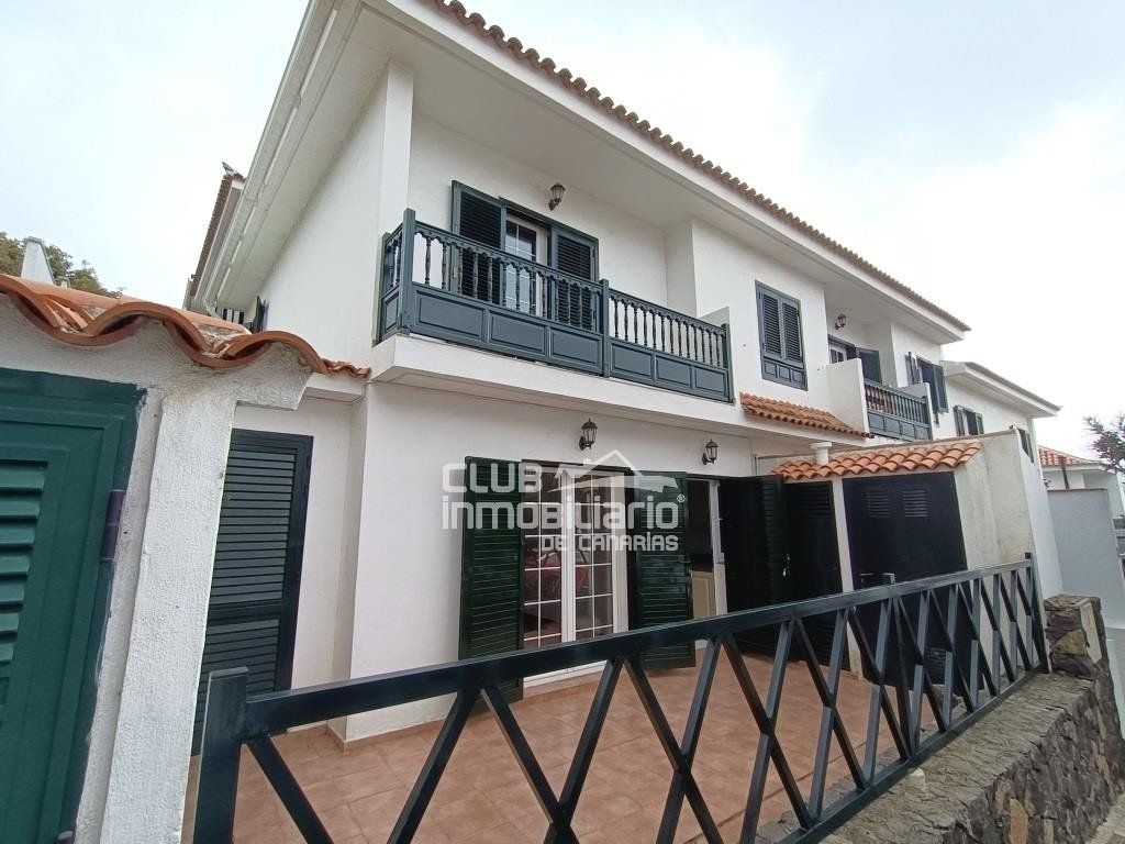 Exterior view of Single-family semi-detached to rent in Tacoronte  with Heating, Terrace and Balcony