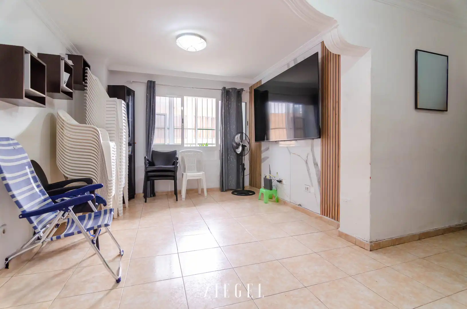 Flat for sale in Las Palmas de Gran Canaria  with Private garden and Storage room