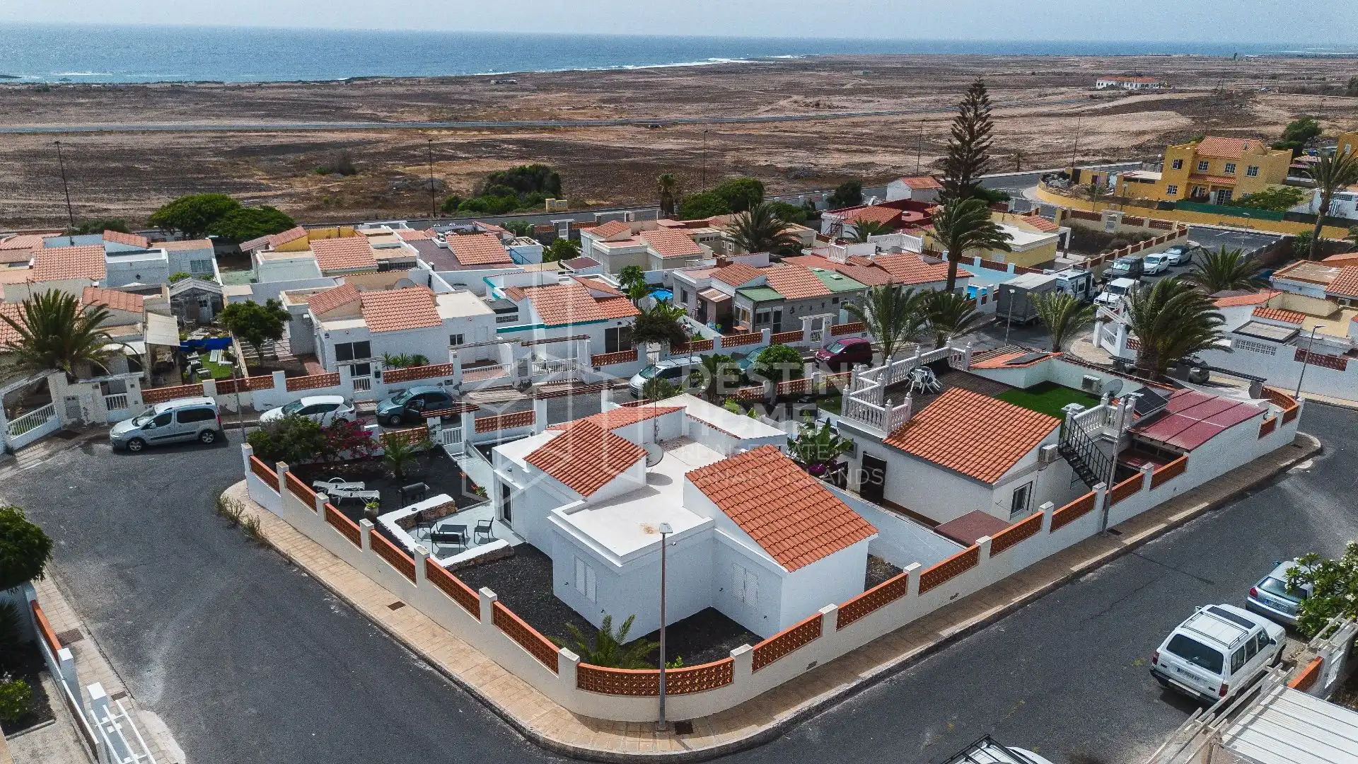 Vista exterior de Casa o xalet en venda en La Oliva amb Jardí privat, Terrassa i Traster