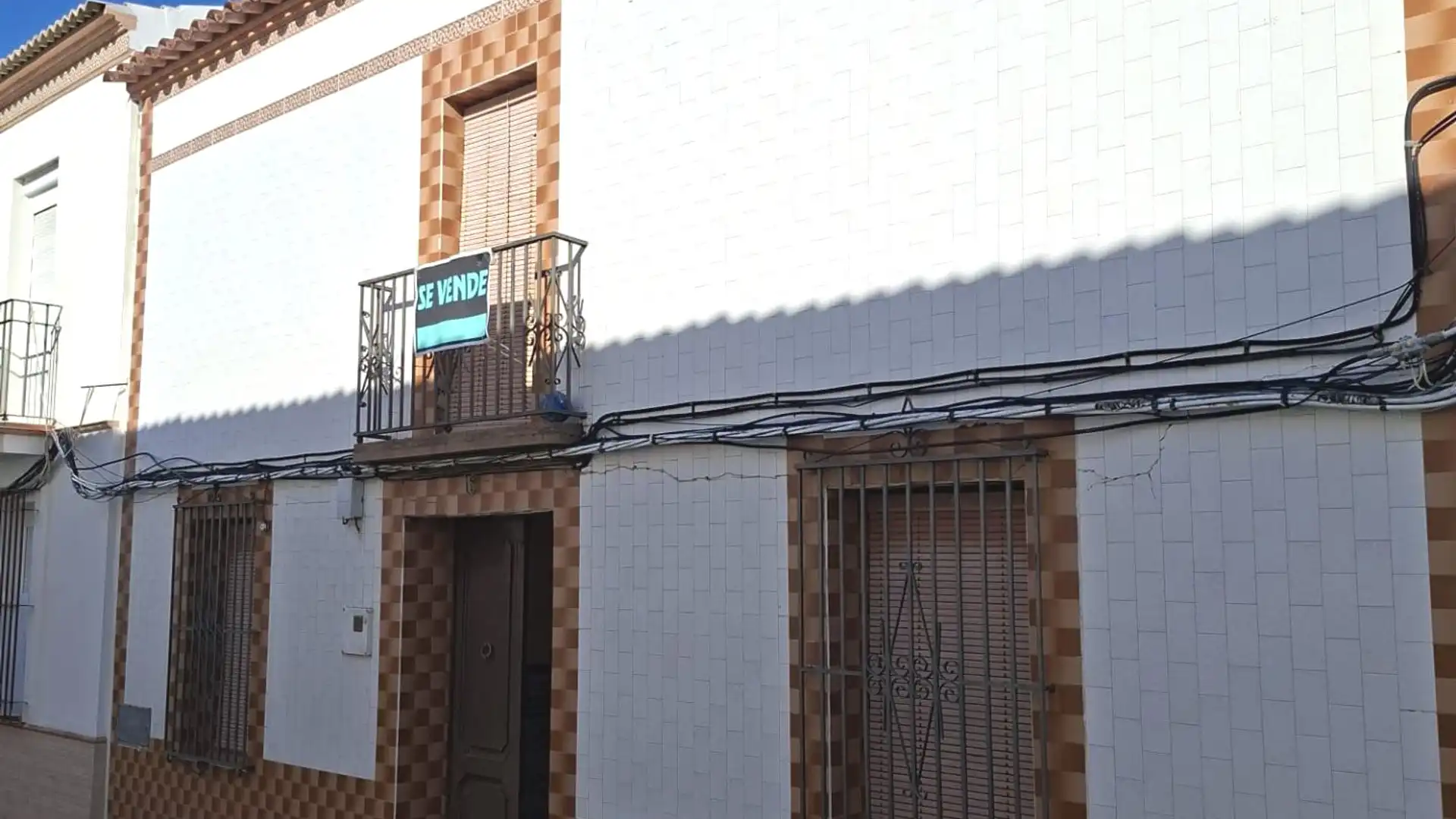 Exterior view of Houses for sale in Villalba del Alcor  with Storage room and Balcony