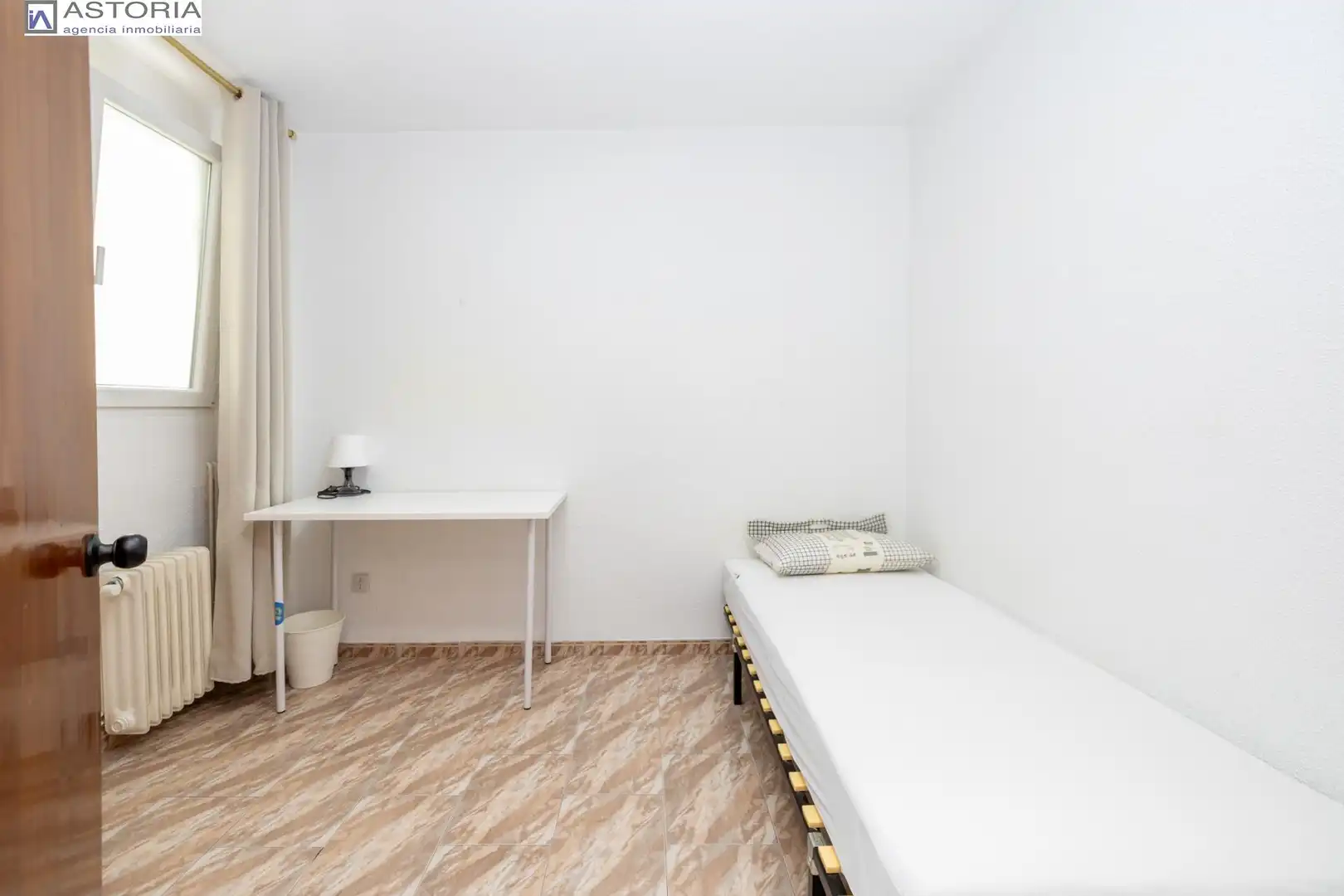 Piso con ascensor en venta en Calle Santa Paula, imagen 18