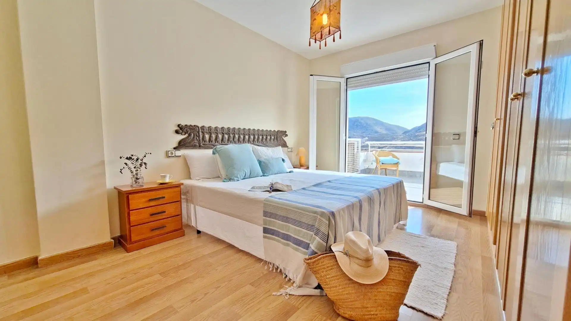 Habitación de Apartamento en venta en Carboneras con Jardín privado, Terraza y Alarma