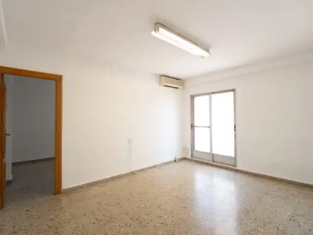 Bedroom of Flat for sale in Burjassot  with Private garden and Balcony