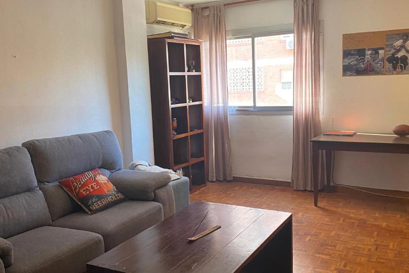 Foto 1 de Piso en venta en Calle San Isidro, San Luis, Almería