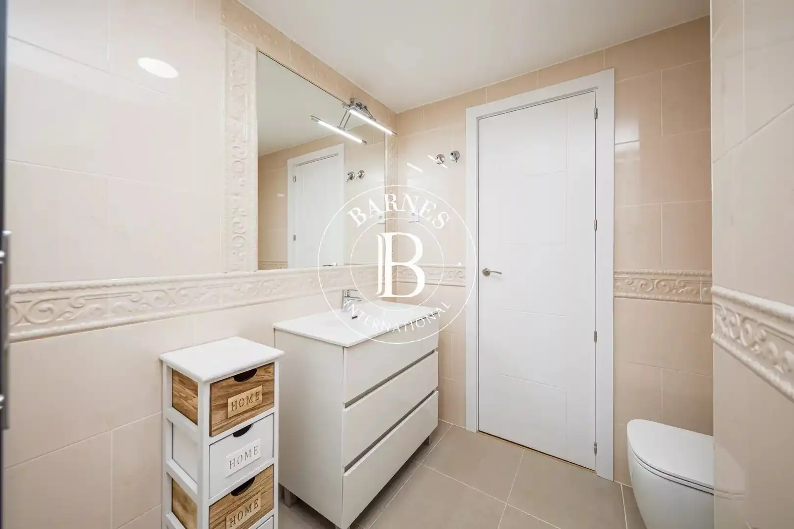Bathroom of Flat for rent in Madrid  with Air Conditioner, Heating and Terrace