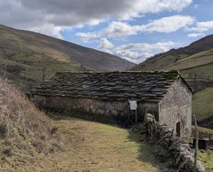 Vista exterior de Finca rústica en venda en Merindad de Valdeporres