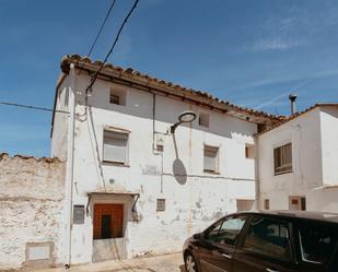 Vista exterior de Casa o xalet en venda en Blecua y Torres amb Calefacció i Jardí privat