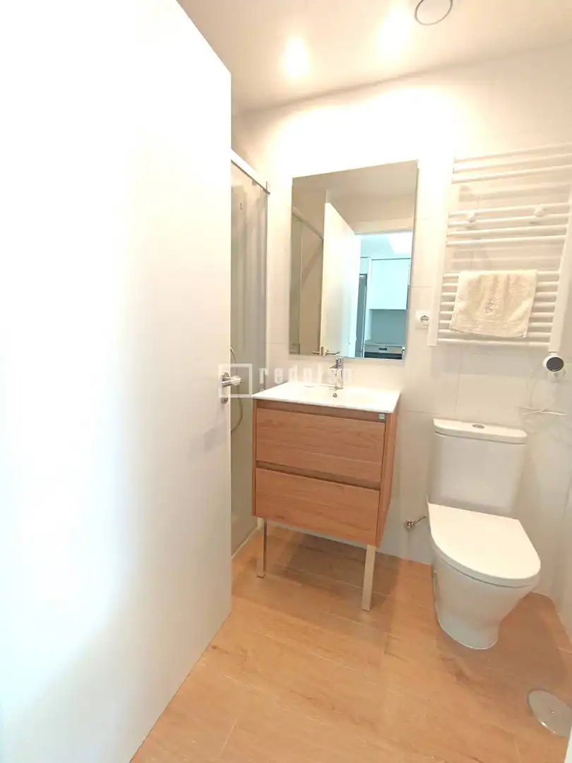 Bedroom of Flat for rent in Madrid  with Heating, Private garden and Terrace