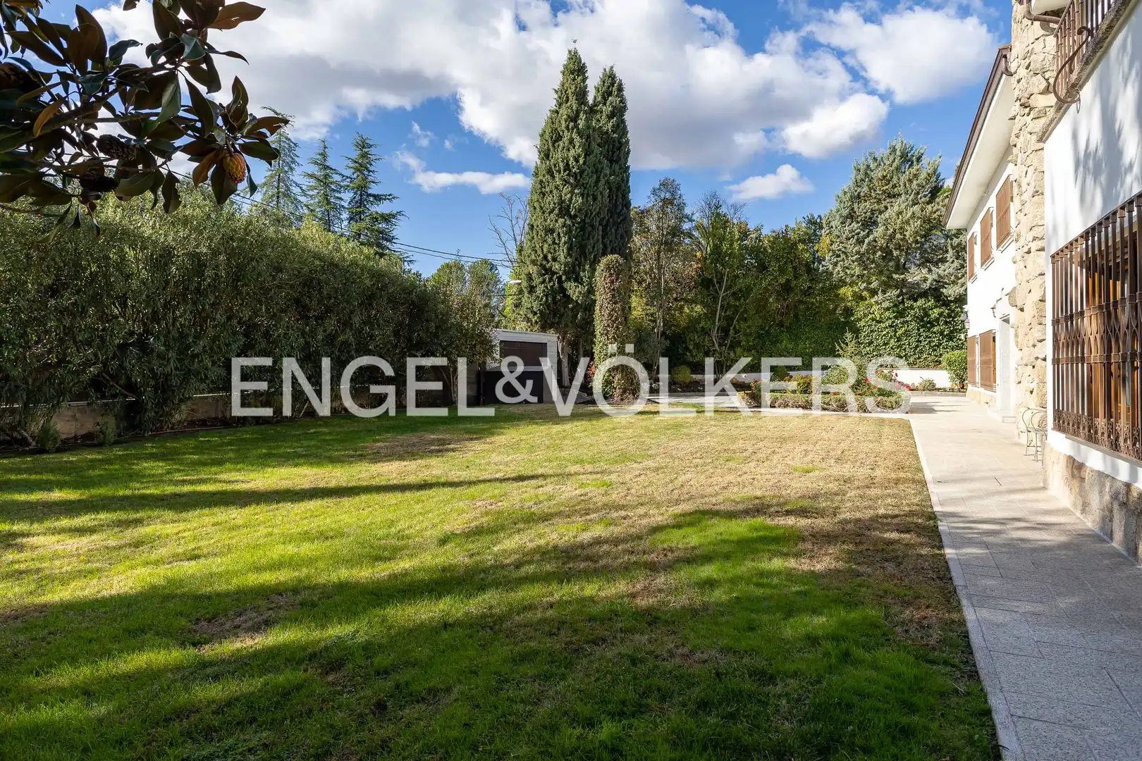 Casa o xalet de lloguer en Madrid amb Aire condicionat, Calefacció i Jardí privat