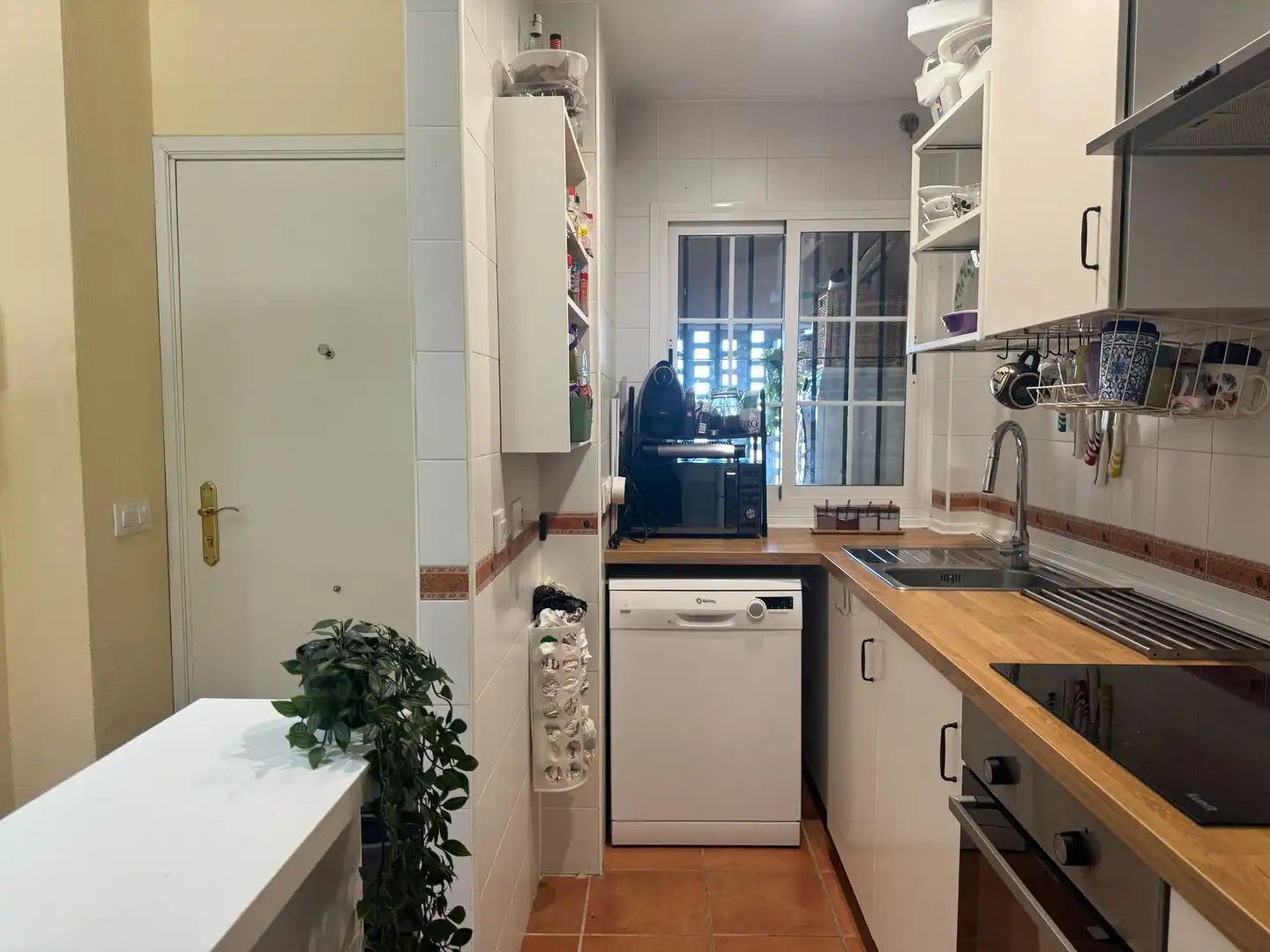 Cocina de Piso en venta en Sanlúcar de Barrameda con Aire acondicionado, Calefacción y Jardín privado
