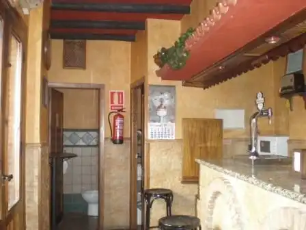 Local en venta en Hinojosa del Duque con Aire acondicionado y Amueblado