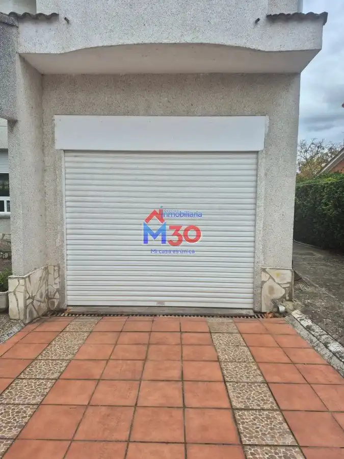 Casa o xalet en venda en Miranda de Ebro amb Calefacció i Piscina