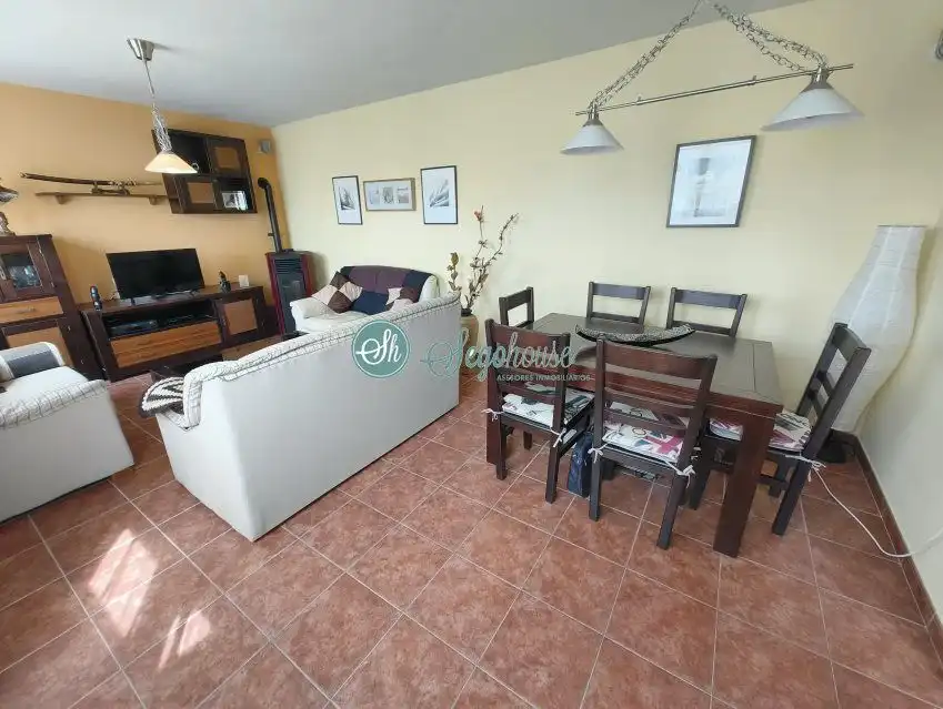 Sala de estar de Casa o chalet en venta en San Cristóbal de Segovia con Calefacción, Jardín privado y Terraza