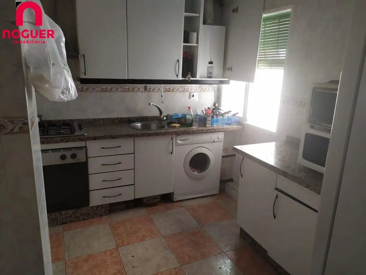 Küche von Wohnung zur Miete in Córdoba mit Heizung, Terrasse und Abstellraum