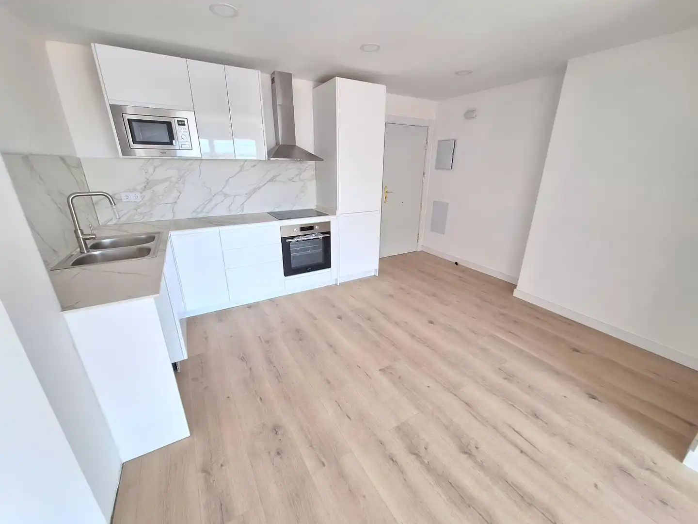 Cocina de Piso en venta en Sant Guim de Freixenet con Calefacción y Balcón