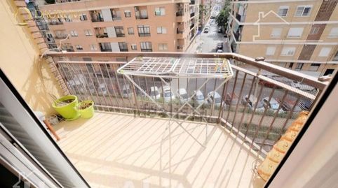 Foto 4 de Piso en venta en Lauri Volpi, L'Eixereta, Burjassot