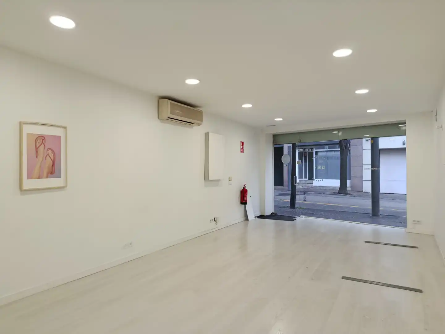 Business premises to rent in Carrer de Bernat Bacià, imagen 14