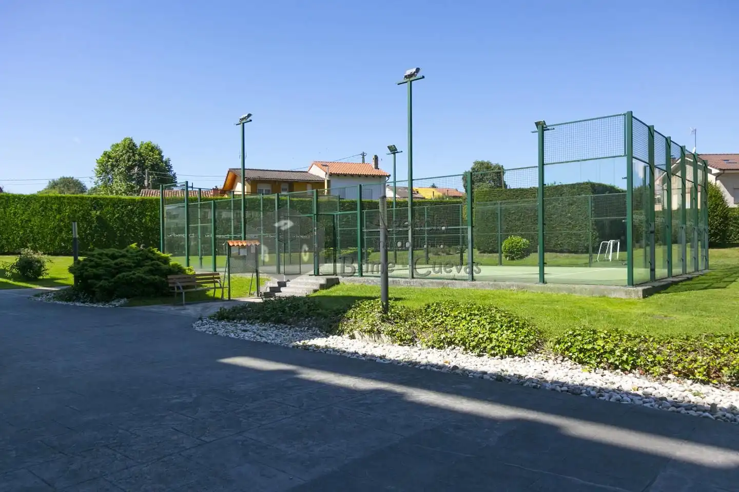 Garten von Erdgeschoss zum Verkauf in Oviedo  mit Heizung, Privatgarten und Parkett