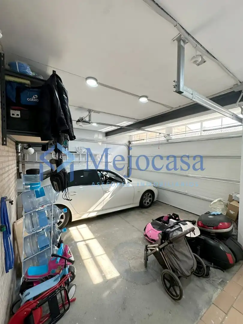 Parking de Casa o chalet en venta en Villaconejos con Aire acondicionado, Calefacción y Terraza