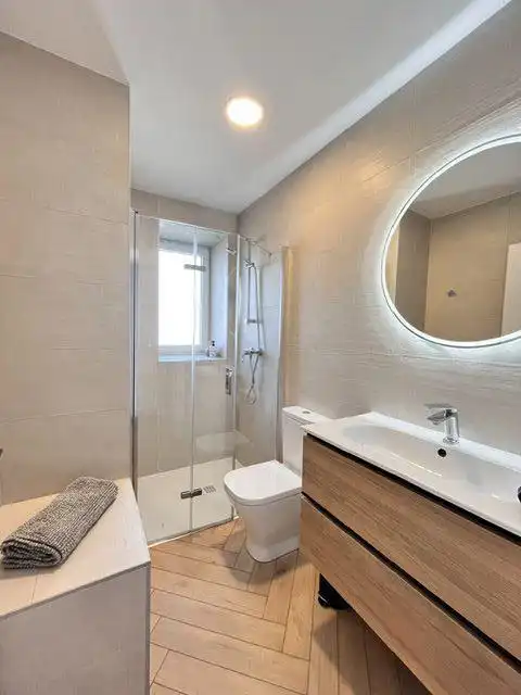 Bany de Casa o xalet en venda en Gijón  amb Calefacció i Terrassa