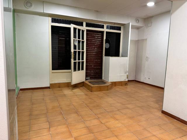 Local comercial en Venta en Calle ROSSELLO en Sagrada Família