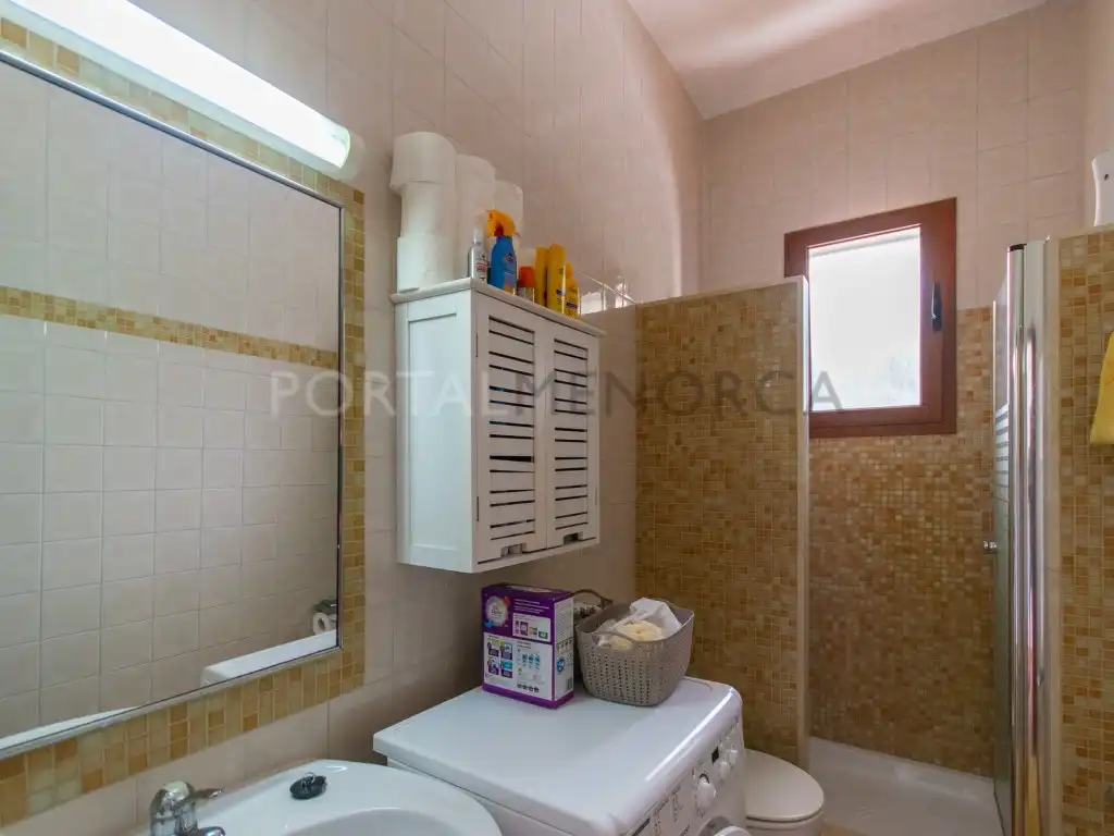 Baño de Apartamento en venta en Ferreries con Aire acondicionado y Terraza