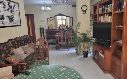 Living room of Flat for sale in Cáceres Capital  with Air Conditioner and Storage room